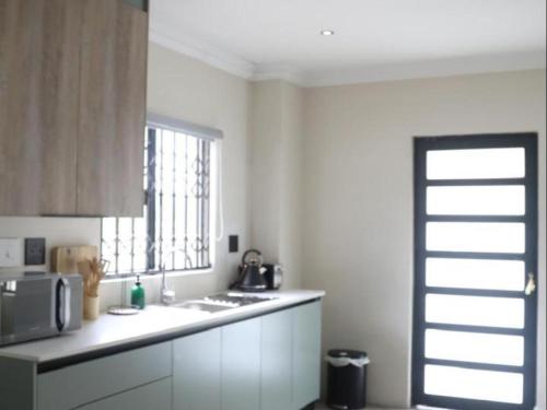 廚房, Shengelezi Guest House in 祖辛尼