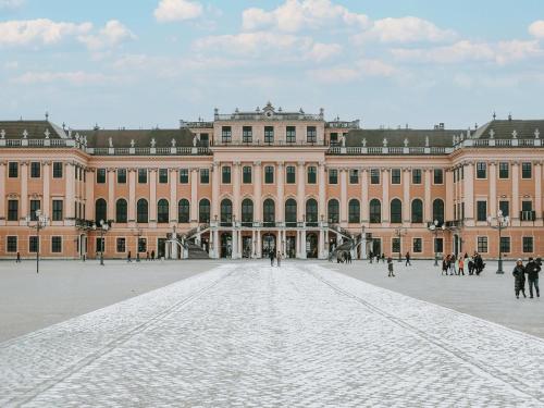 Living Hotel an der Oper - image 10