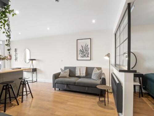 公共休息室/电视室, Town Centre Studio Clifden in 克利夫登