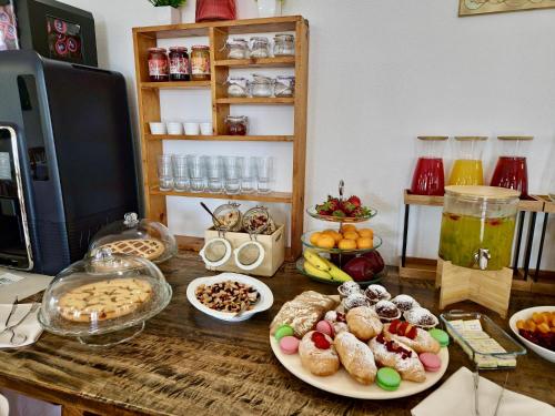 Green Hotel "I Mandorli di Dommos"