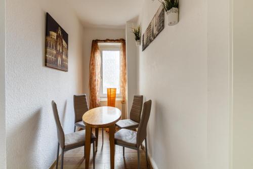 Gemütliche Monteurwohnung in Leipzig Gohlis-Süd Gemütliche Monteurwohnung in Leipzig Gohlis-Süd