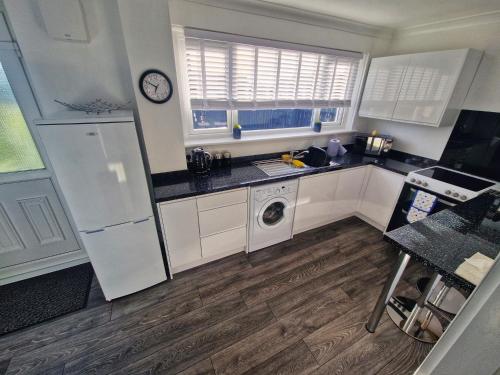 Cozy Shotts House with 2 Bedrooms in Shotts