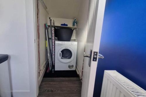 Cozy Shotts House with 2 Bedrooms in Shotts