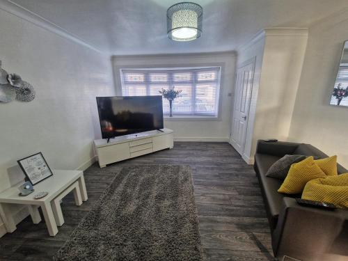 Зручності, Cozy Shotts House with 2 Bedrooms in Shotts