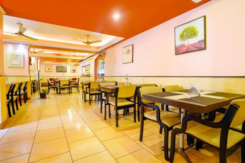 Restaurant, Fabhotel Manoshanti - Nr Big Daddy Casino in Panaji