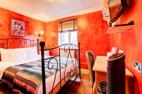room detail thumbnail 1
