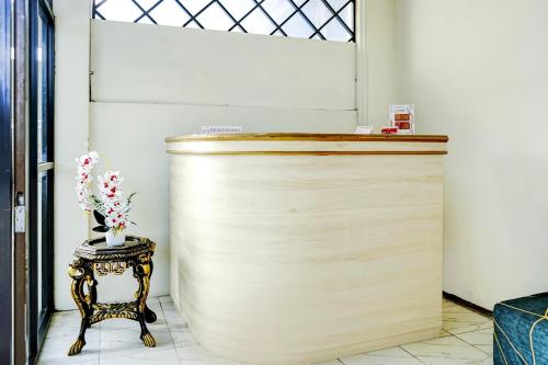 Vestibule, Hotel O Mantari Guesthouse in Guguk Panjang