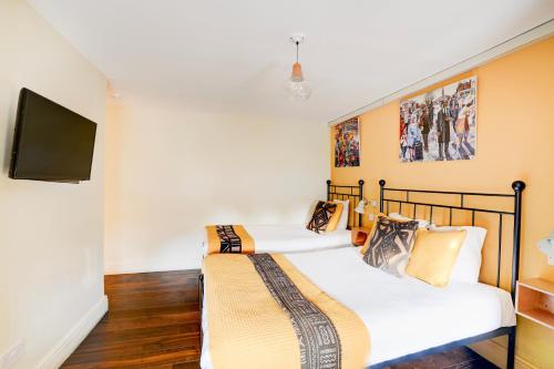 room detail thumbnail 0