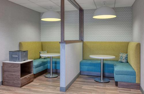 Hampton Inn Cleveland-Airport/Tiedeman Road in Brooklyn, USA