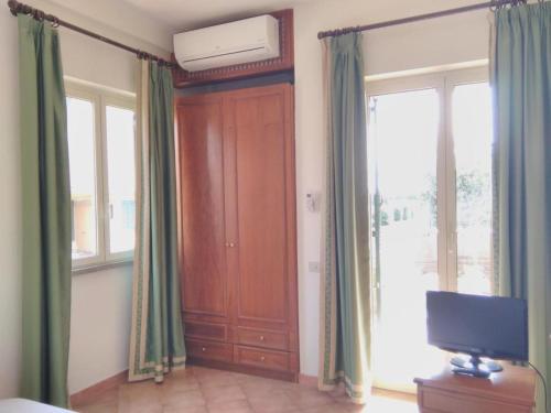 Hotel Baia Del Sole - image 14