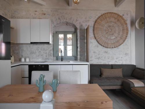 Rubeas Towers - Pyrgos Towers Complex Rubeas Towers - Pyrgos Towers Complex