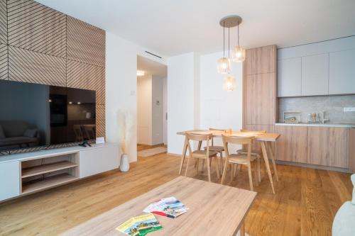 Elegant 2-bedroom Apartment, Bratislava (fotografie 6)