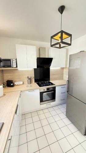 Appartement moderne au centre-ville de Villeneuve La Garenne in Villeneuve-la-Garenne