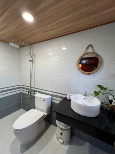 WOODEN HOMESTAY LAGI - 화장실