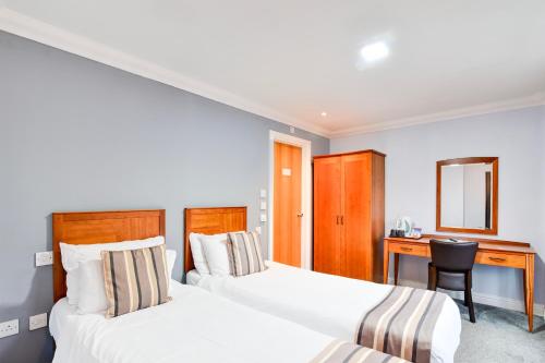 Aston Court Hotel - image 9