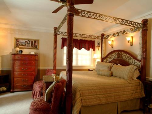 King Suite with Balcony