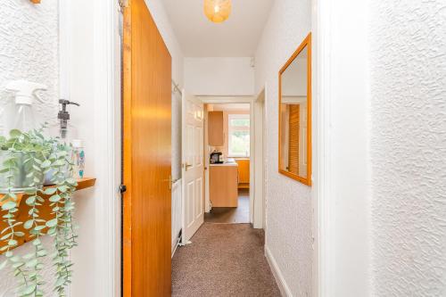 A szálláshely kívülről, The VIEW Spacious Apartment In Afan Forest Bike Park By StayStaycations in Port Talbot