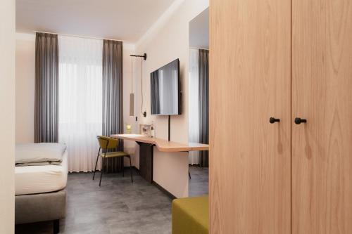 1 twin bed