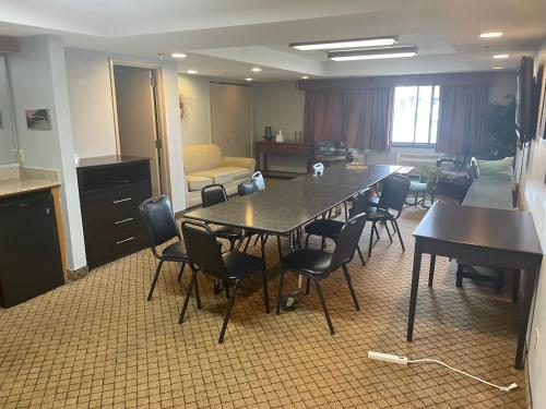 Tárgyalóterem/bálterem, AmericInn by Wyndham Hartford WI in Hartford (Wisconsin)