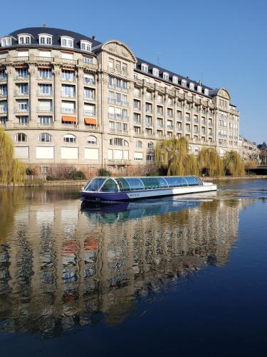 MIN HISELE, Ma PETITE MAISON in แลงโกชาร์ม