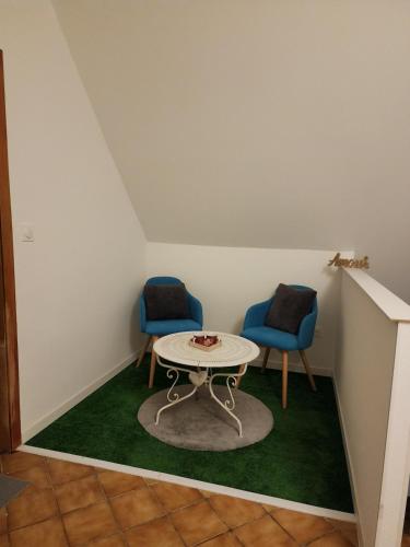 MIN HISELE, Ma PETITE MAISON in แลงโกชาร์ม