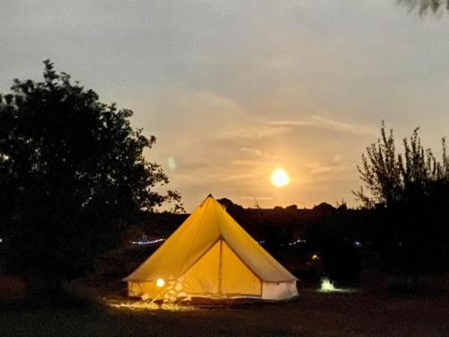 Hampsley Hollow Boutique Camping gîte à louer Bishops Cannings