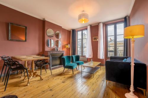Magnifique Appartement en Hypercentre avec Parking, Bordeaux (Foto 3)
