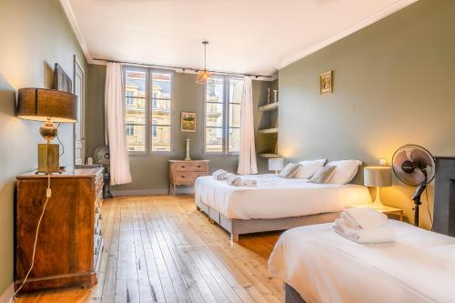 Magnifique Appartement en Hypercentre avec Parking, Bordeaux (Foto 5)