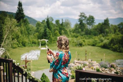 1800ML - As Seen on TV 1 mile from skiing great views hot tub fire pit beach Pool gym passes 1800ML - As Seen on TV 1 mile from skiing great views hot tub fire pit beach Pool gym passes