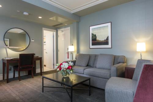 St Regis Hotel