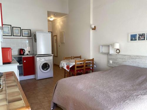 Appartement Balaruc-les-Bains 1 pièce 2 personnes - FR-1-553-89 - main image