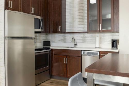 Residence Inn by Marriott Denver Central Park - image 11