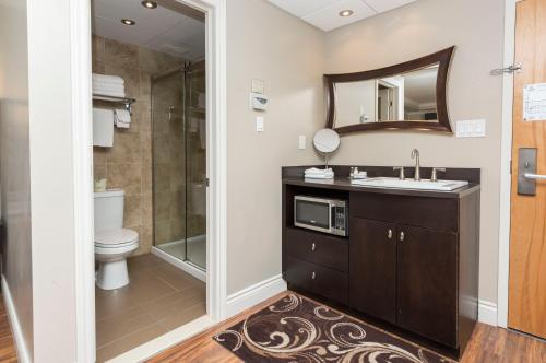 Hôtel et Suites Le Dauphin Drummondville