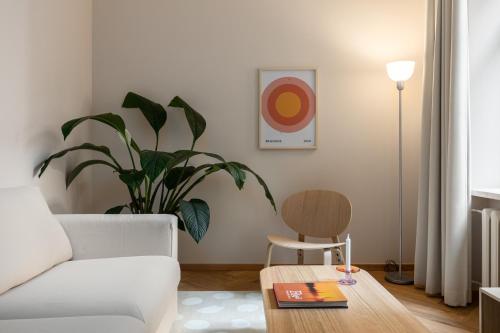 Vibrant 1bd City Centre apartment 1