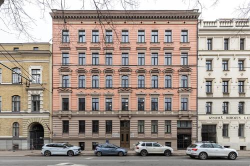 Vibrant 1bd City Centre apartment 3