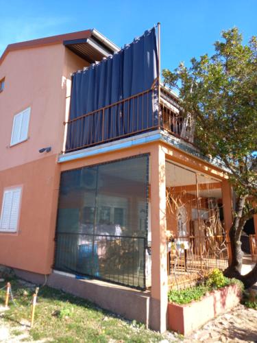 Apartmani Pinka, Seline