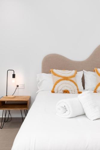 2 bedrooms, 3 beds