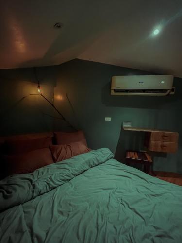 The Happy Crib