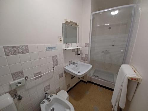 Logis Hôtel du Pont d'Or (Logis Hotel du Pont d'Or) in Barjols