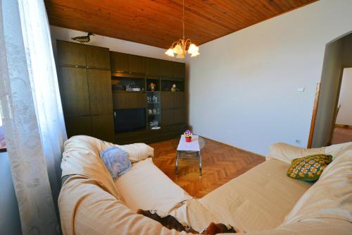  Apartment Peteani in Labin