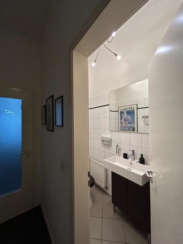 Industrielle Loft Wohnung in Friedrichshain, Berlino (foto 10)