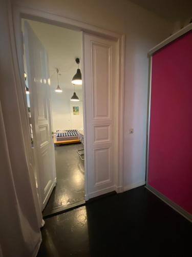 Industrielle Loft Wohnung in Friedrichshain, Berlino (foto 6)