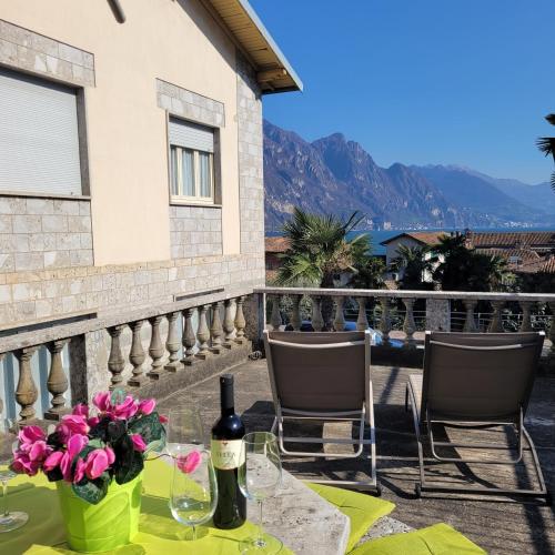 Lake Soft Blue Mountain Lake Iseo Hospitality gîte à louer Riva di Solto