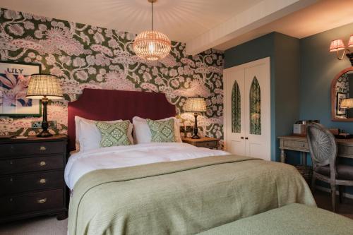 The Manor House Hotel - image 7