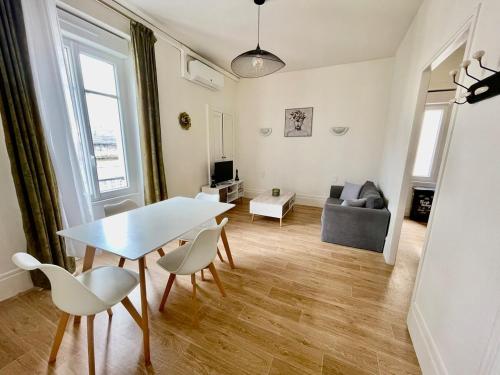 Châteauroux Appartement T2 Centre Ville GS2 2-Star Single Room lobby