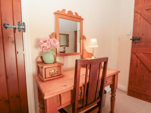 Chapel Cottage Scarborough - image 6