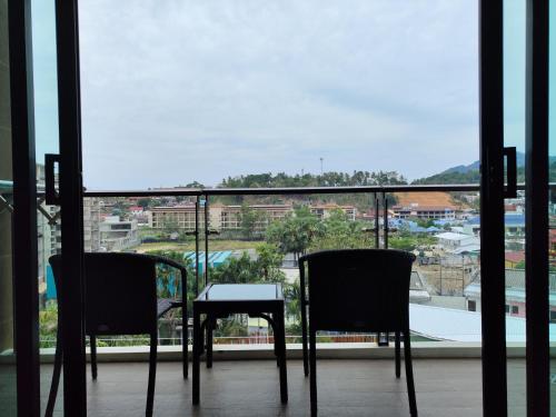 7 Floor - Pool view Studio room at TBHR near Kata beach, Kata Beach (foto 7)
