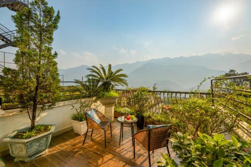 Erkély/terasz, DeLaSol Sapa Hotel near Ham Rong Hegy