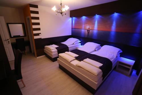 Hotel Villa Nadin - image 12