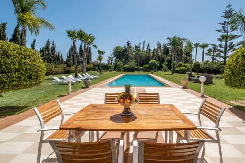 Pemandangan, Superb Villa in Bouznika with Private Pool & Hammam in Bouznika